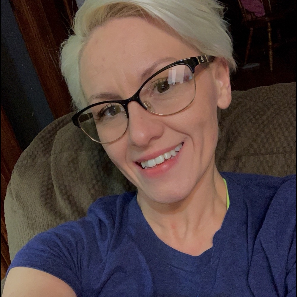 Meet your Posher, Brittany